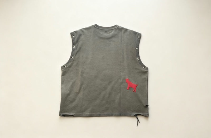 Graphic Tee-sleeveless